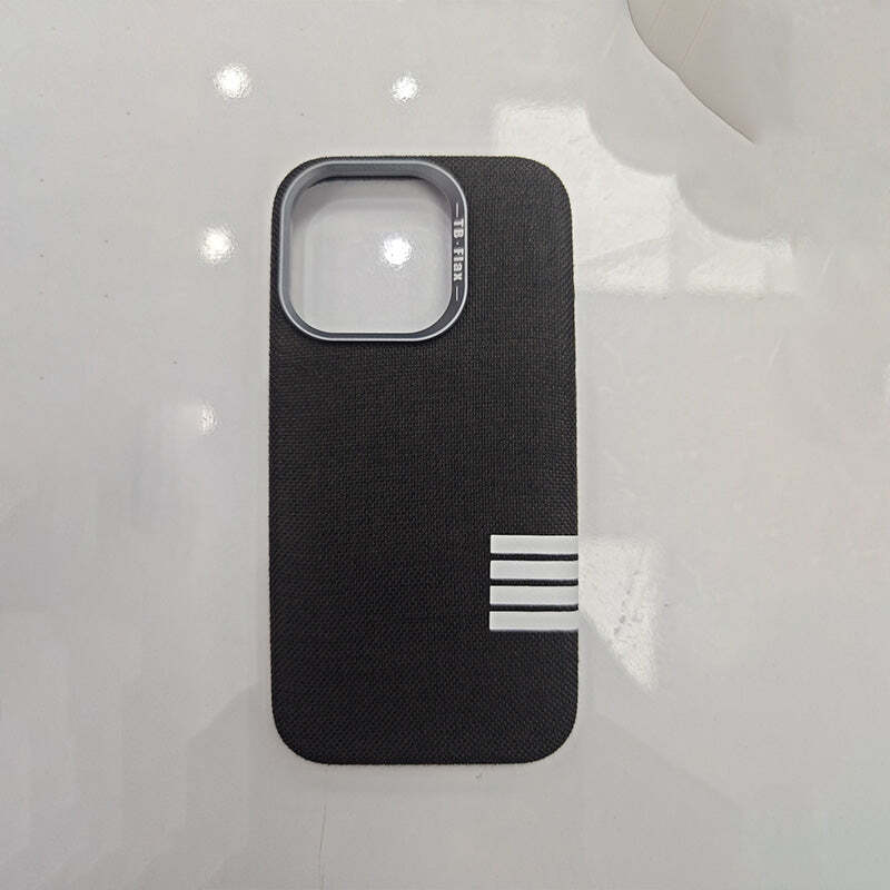 Magnetic Linen Case