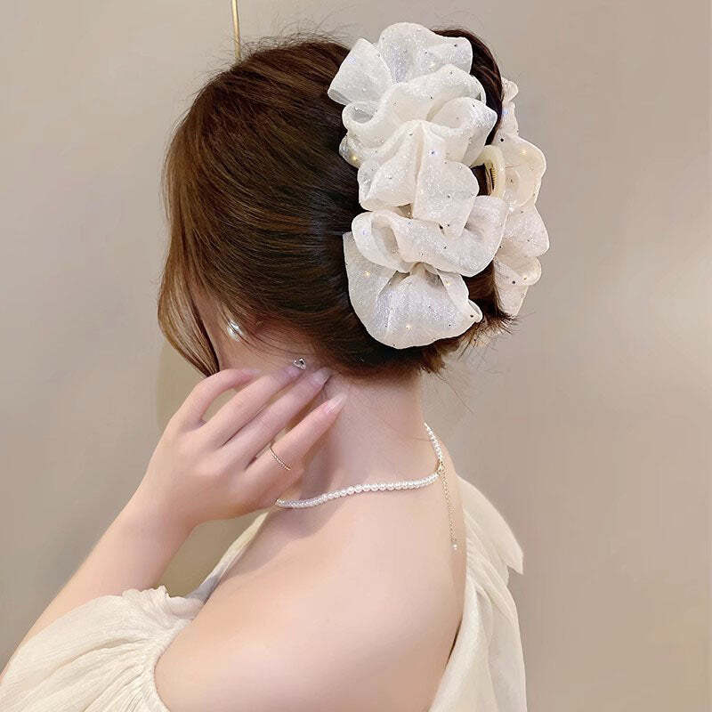 1+1 Free |  Chic Elegance